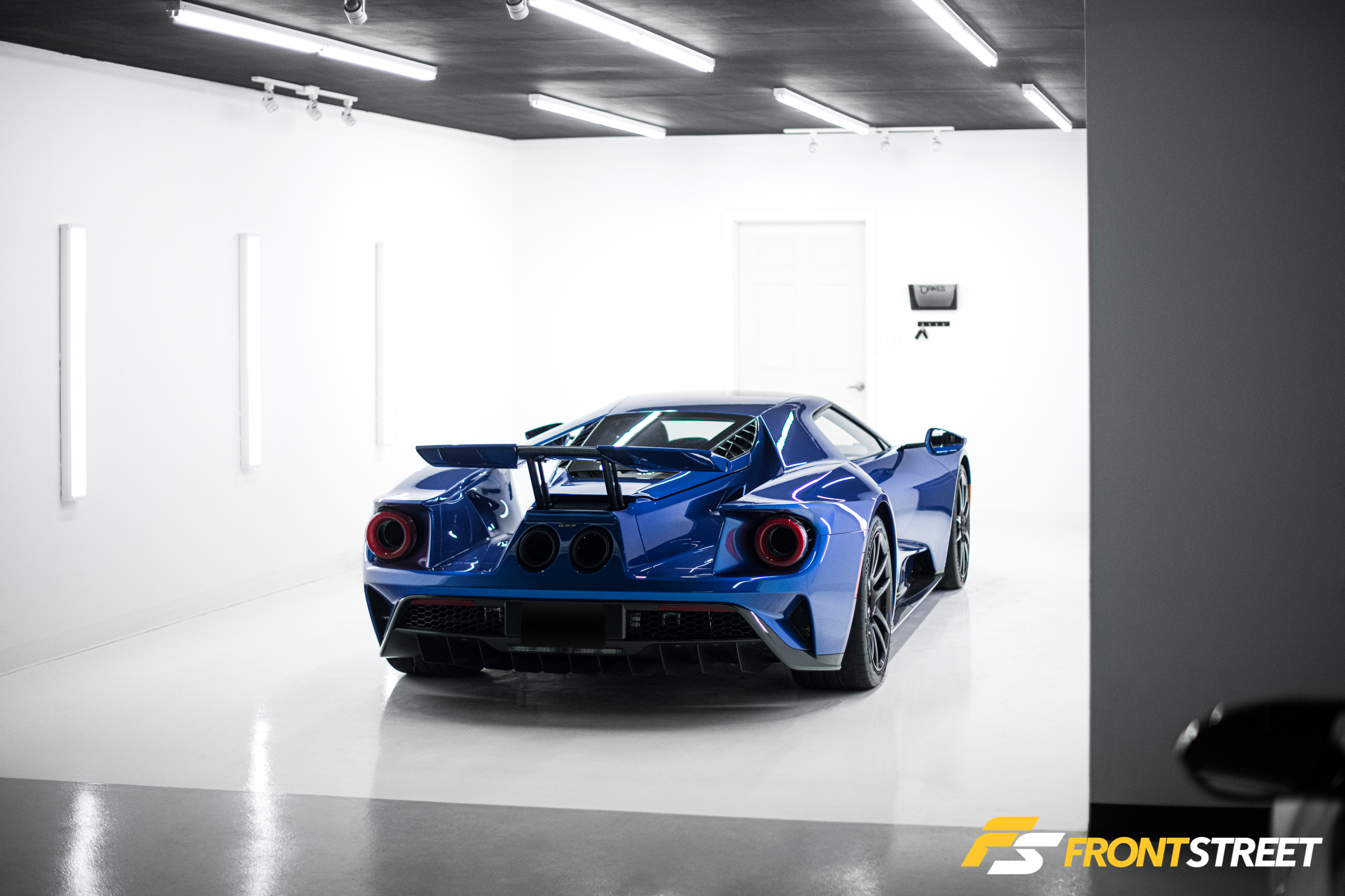 Poring Over The Details With The Ford GT And Oakes Detail